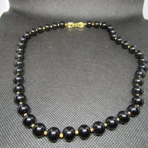 Black Pearl Necklace With Gold Clasp